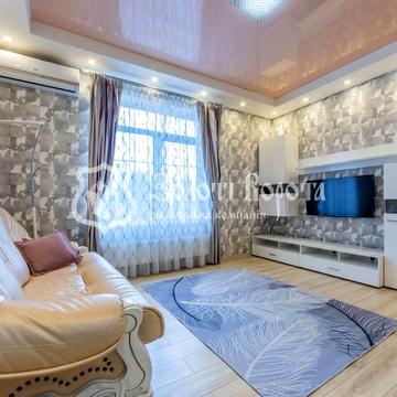 Дмитра Луценка вул. (Крейсера "Аврора"), 12