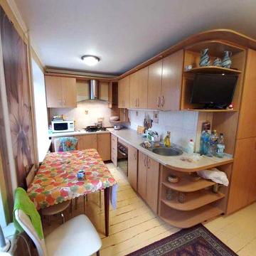 Продам 3-х кімнатну квартиру на Половках