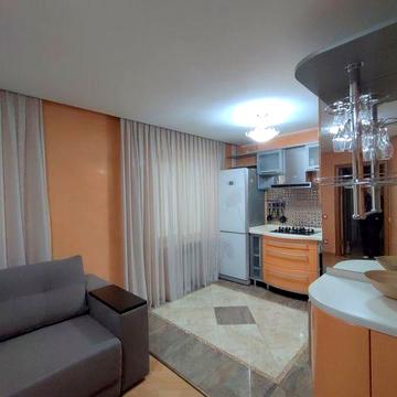 Комфортна 2х кімнатна квартира в Центрі міста