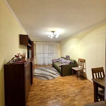 Довгострокова оренда 2к Квартира Миру вулиця