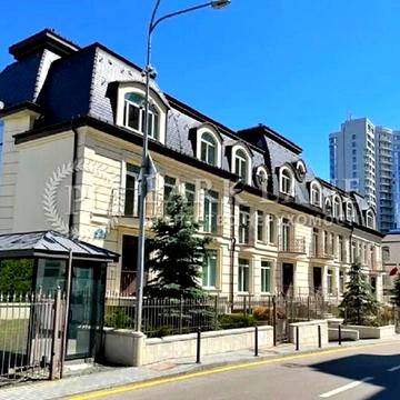 Новоселицька вул., 7