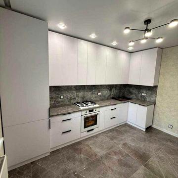 1к в рауші на Бандери