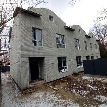 Українська вул.