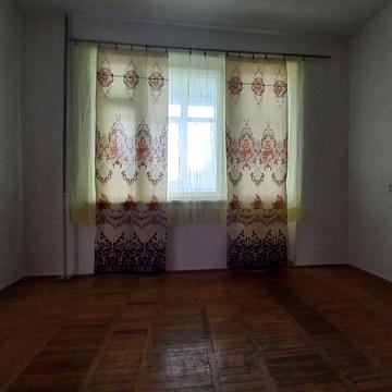 Продаж квартири 90 м2 вул. Незалежності 4