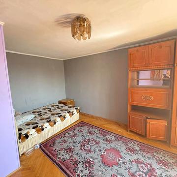 Авангардна вул., 7-Б