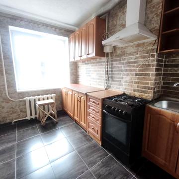 Набережна Перемоги вул., 60