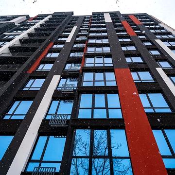 Богдана Хмельницького вул., 94