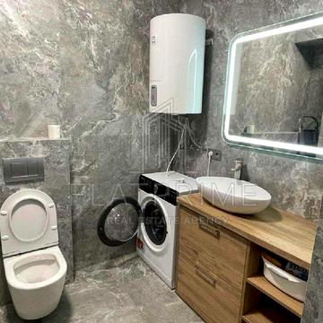 Дніпровська набережна вул., 15-К