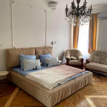 Маяковского 8 Центр ! 200 кв !