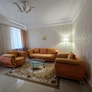 Семінарська вул., 1/3