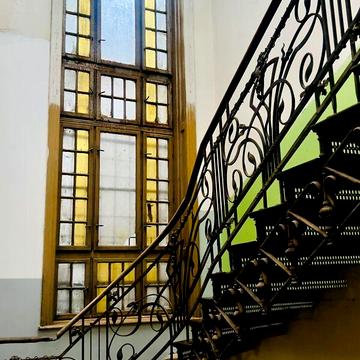 Довгострокова оренда 4к Квартира Сербська вулиця