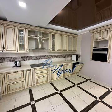 Авіаконструктора Ігоря Сікорського вул. (Танкова), 1