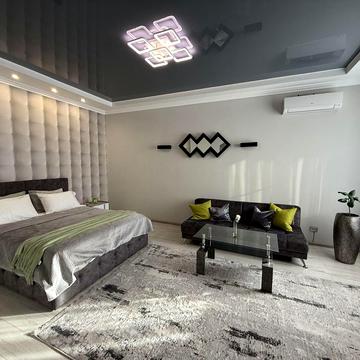 Кирило-Мефодіївська вул., 2