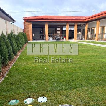 Академічна вул.