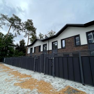 Павленка вул., 37