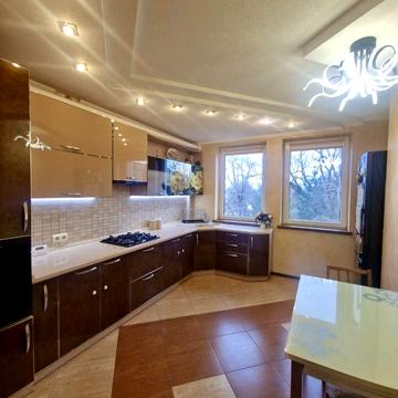 Козацька вул., 44/1