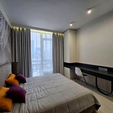 Джона Маккейна вул. (Івана Кудрі), 1