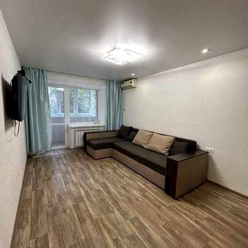 Сдам 2-х комнатную квартиру пр. Богдана Хмельницкого, 112