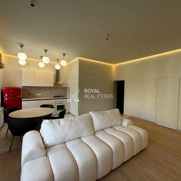 Мечникова вул. (Кловський), 4/1