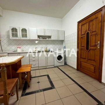 3-кім. в топовій локації вул. Чехова. Перший поверх, 80 м²