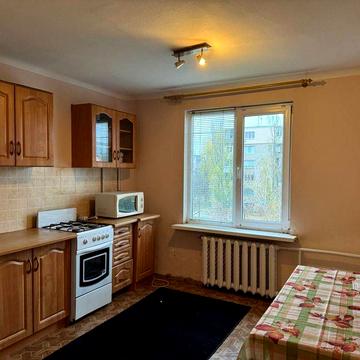 Продам 1 к квартиру ж/м Приднепровск ул.20 лет Победы 8