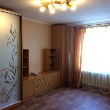 Василя Верховинця вул., 10