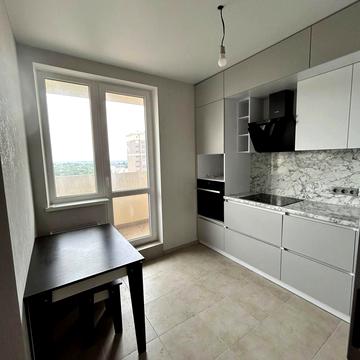 Віталія Нестеренка вул., 1б