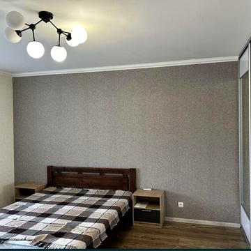 2к квартира на Миколаівській, вільно можно з котиком