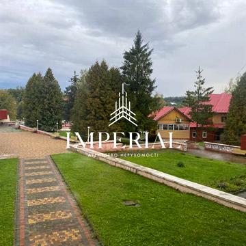 Івана Франка вул., 15