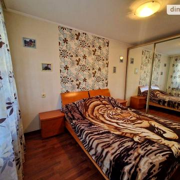 Довгострокова оренда 3к Квартира Моніторна вулиця