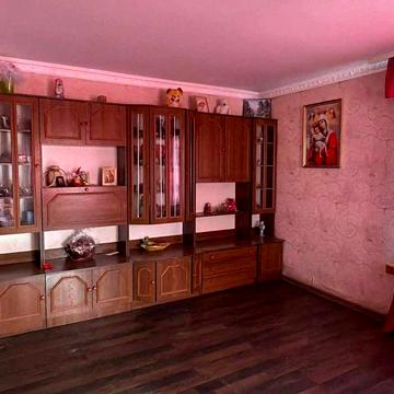 будинок біля Почаєва