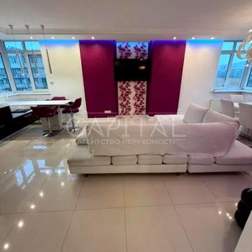 Вадима Гетьмана вул., 26-Б