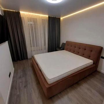 Архітектора Вербицького вул., 1-В