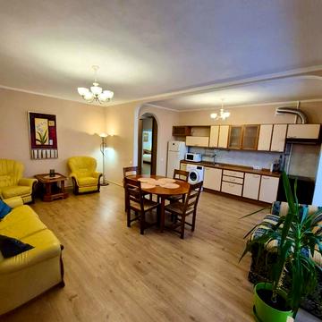 Дарвіна вул., 4