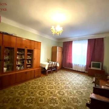 Простора 3-кімнатна сталінка у доглянутому стані/Чкалова