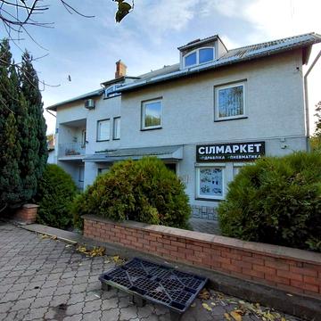 Офіцерська вул., 23а