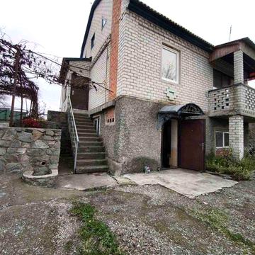 `Продам 2х поверховий будинок 144м.кв у Потоках, 30 сотів. прив.землі