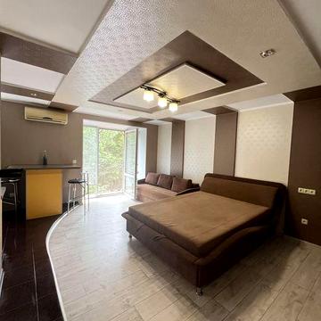 Продам! Стильна квартира. Ремонт,меблі,техніка,газ.колонка.Центр.Торг