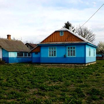 Продається житловий, дерев’яний будинок в с. Мильськ