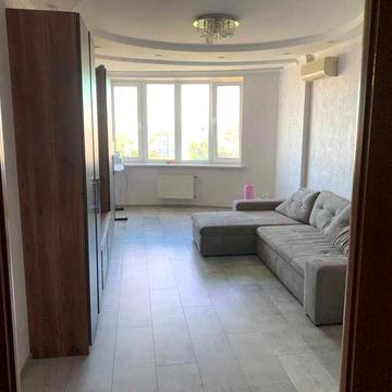 Верховинна вул., 35