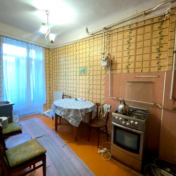 Стовби вул., 4