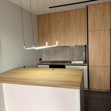 Богдана Хмельницького вул., 207