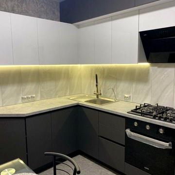 2 кімнатна квартира в центрі на пр. Дмитра Яворницького