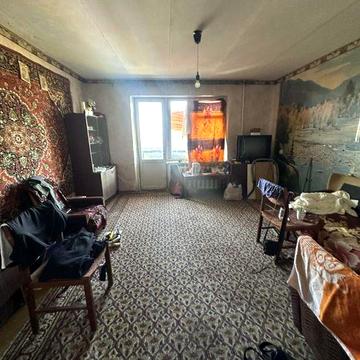 Продам 3 комнатную чешку в центре города. ЖК Осбб