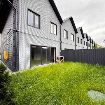 Продаж Будинків Таунхаусів Святопетрівське Вишневе