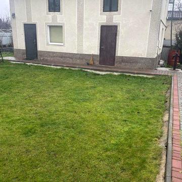 Оренда кімнати студіі Власник