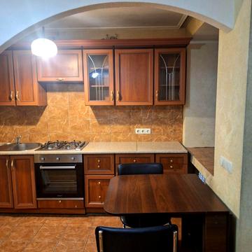 Березняківська вул., 36-Г