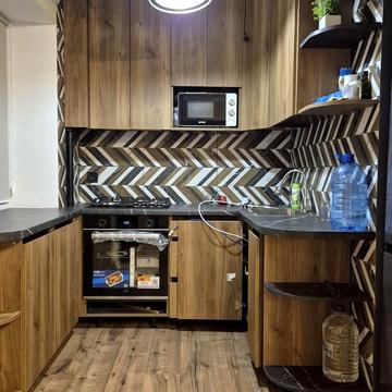 Володимира Самійленка вул. (), 36