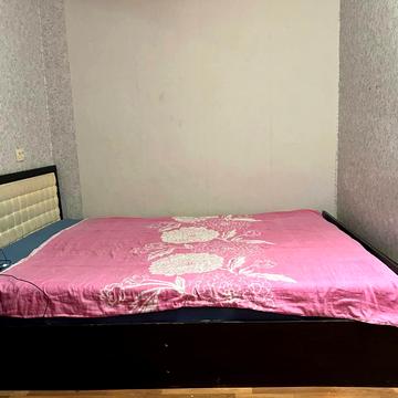 Сухомлинського вул., 6