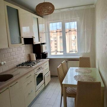 Продам трёхкомнатную квартиру на Салтовке